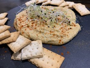 Textura de lentejas picante con regañá de matalauva at Lolín Cafe in Badalona