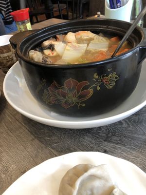 Vegan seafood hot pot, which is ginormous  #Veganuary at Jisu Vegetarian in New York City