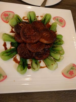 Vegan Abalone w. Greens at Jisu Vegetarian in New York City