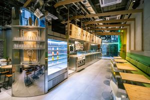 Free filter water fountain at TREEHOUSE - H Code in Hong Kong Island