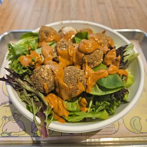 Salad bowl at TREEHOUSE - H Code in Hong Kong Island