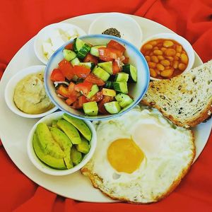 Vegetarian breakfast at CV Cafe in Kampot