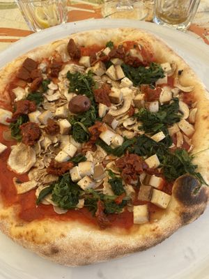 Spinach and tofu pizza without cheese   at Maslina in Rijeka