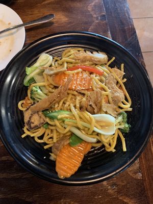 Noodles  at Vina Vegan in Newtown