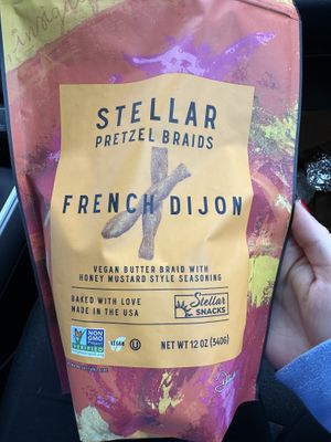 Pretzels #Veganuary at Cindysnacks in Centerport