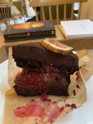 Chocolate fig cake at Apbbang - Future Bakery 앞으로의 빵집 in Seoul