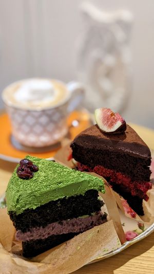 Cakes at Apbbang - Future Bakery 앞으로의 빵집 in Seoul