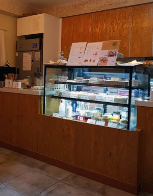 Interior of restaurant, view towards the counter at Apbbang - Future Bakery 앞으로의 빵집 in Seoul