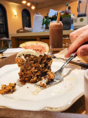 This was absolutely delicious - Carrot Cake Muffin served with fresh Vegan Cream Cheese (Gluten-Free) at Apbbang - Future Bakery 앞으로의 빵집 in Seoul