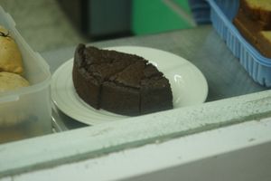 Chocolate cake at Girasoles Restaurante Vegetariano in Cartagena