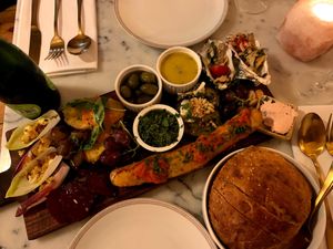 shared platter of antipasti misto at Konijnenvoer in Arnhem