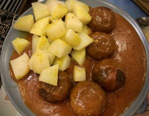 Vegan meatballs  at Bayt Sara in Amman