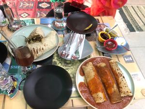 With water and ice tea from the house at Bayt Sara in Amman