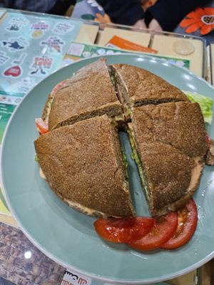 Burger! at Bayt Sara in Amman