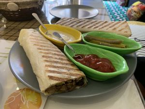 Shawarma  at Bayt Sara in Amman