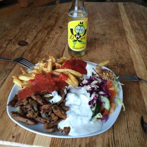 Vegan gyros at Vleischerei in Leipzig