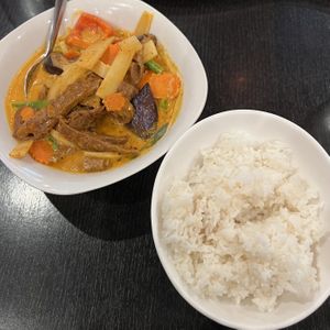 red curry (vegan) with mock duck  at Thotsakan in San Diego