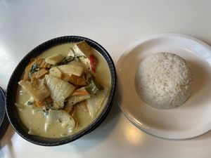 Thai green curry  at Kung Thale in Seoul