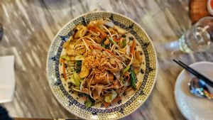 Pad Ew. Really delicious at Kung Thale in Seoul