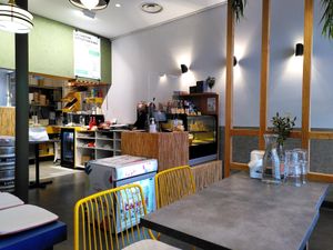 Interior #01 at La Cantine Viêtgétarienne in Paris