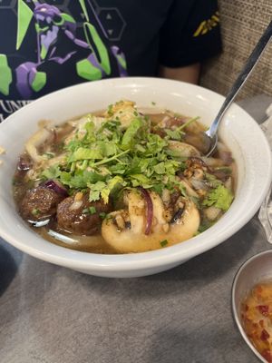   at La Cantine Viêtgétarienne in Paris