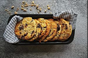 Vegan Chocolate Chip Cookies at Skinny Batch Bakery in Lusk
