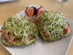 Gluten free avocado toast at Little Palm in Fort Myers Beach
