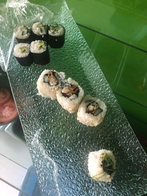 Various vegan “sushi rolls” my fav is the avocado 🥑 one  at Teratai Vegetarian in Ubud