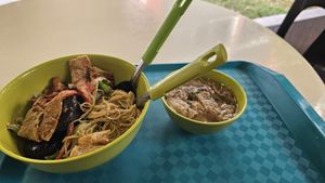 Mushroom noodle at Vegetarian Ideas 不荤主义 in Northeast Singapore