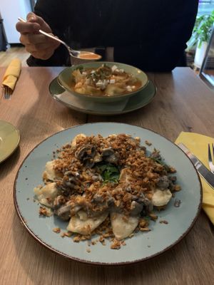 Wareniki Lisnik 👌🏻  at Doppeltsolecker in Dortmund