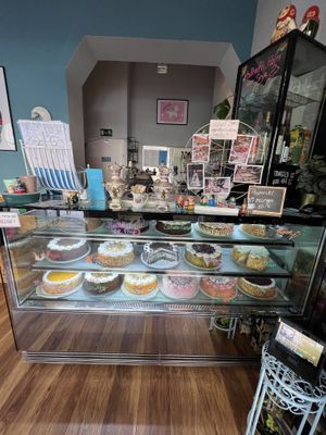 ALLE Torten sind vegan!! 😻  at Doppeltsolecker in Dortmund