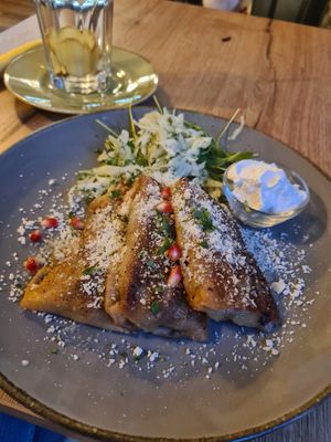 Jäger Blinis or whatever this was called at Doppeltsolecker in Dortmund