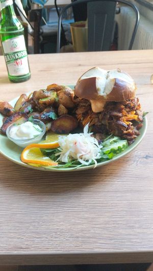 Doppeltsolecker burger at Doppeltsolecker in Dortmund