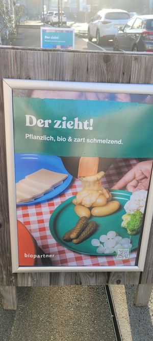  at Öpfelbaum Bioladen in Uster