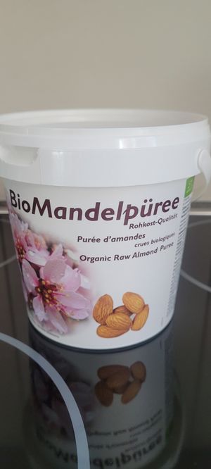  at Öpfelbaum Bioladen in Uster