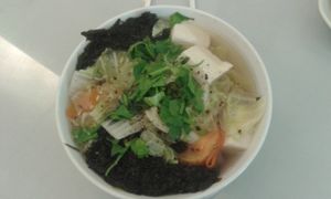 Sea weed soup at Thien Duyen Ben Thanh in Ho Chi Minh City