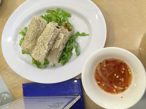 Fried Spring rolls - 5 pieces  at Thien Duyen Ben Thanh in Ho Chi Minh City
