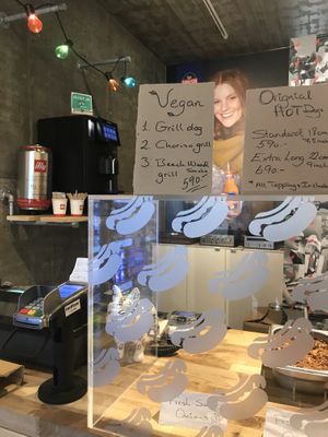 Opções  at Reykjavik Street Dog in Reykjavik