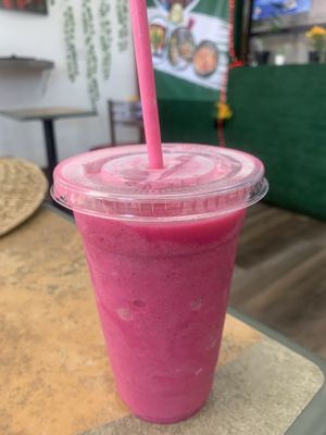 Dragonfruit smoothie, yum!  at Healthy Kitchen 33 in Naranja