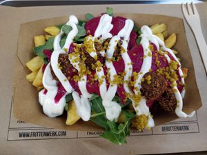 Pink Persia Poutine at Frittenwerk - Holzgraben in Aachen