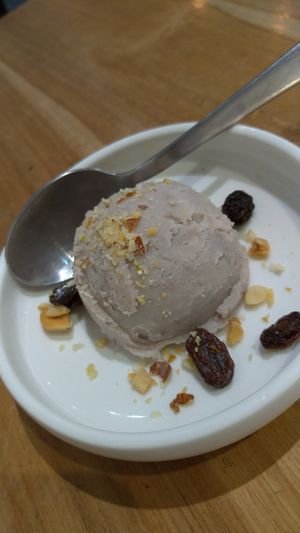 Mashed Taro dessert at Vegan Daily 半半食室 - BànBan Shí Shì in Taichung