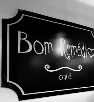 Sign at Bom Remédio Café in Sines