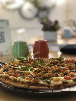 Farmer’s choice pizza with mock meat at La Cane Bistro in Mumbai