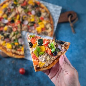 Farmers Pizza at La Cane Bistro in Mumbai