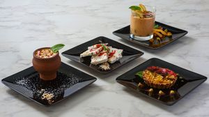  at Indian Box in Santiago