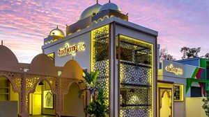  at Indian Box in Santiago