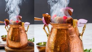  at Indian Box in Santiago