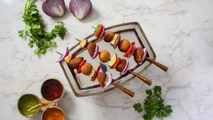  at Indian Box in Santiago