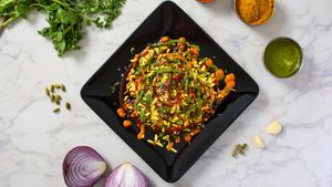  at Indian Box in Santiago