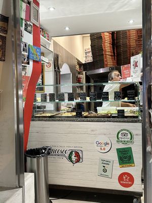 Señor Francesco in action  at Da Francesco in Nice